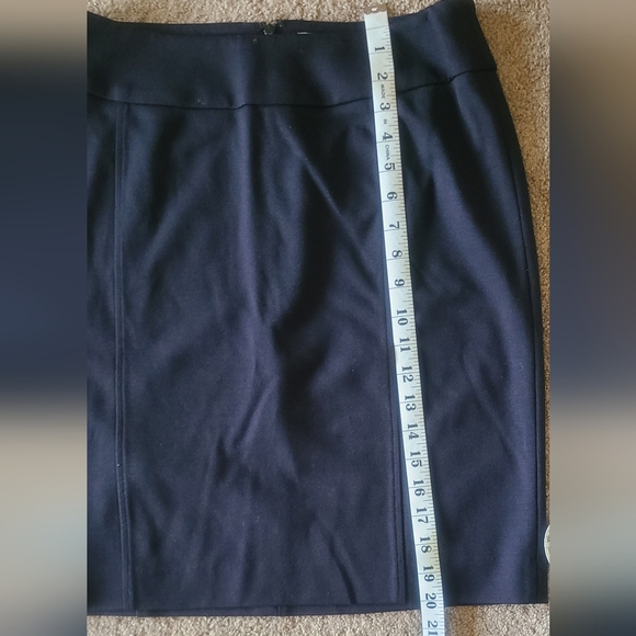 Halogen pencil skirt sz 10 - Picture 3 of 6